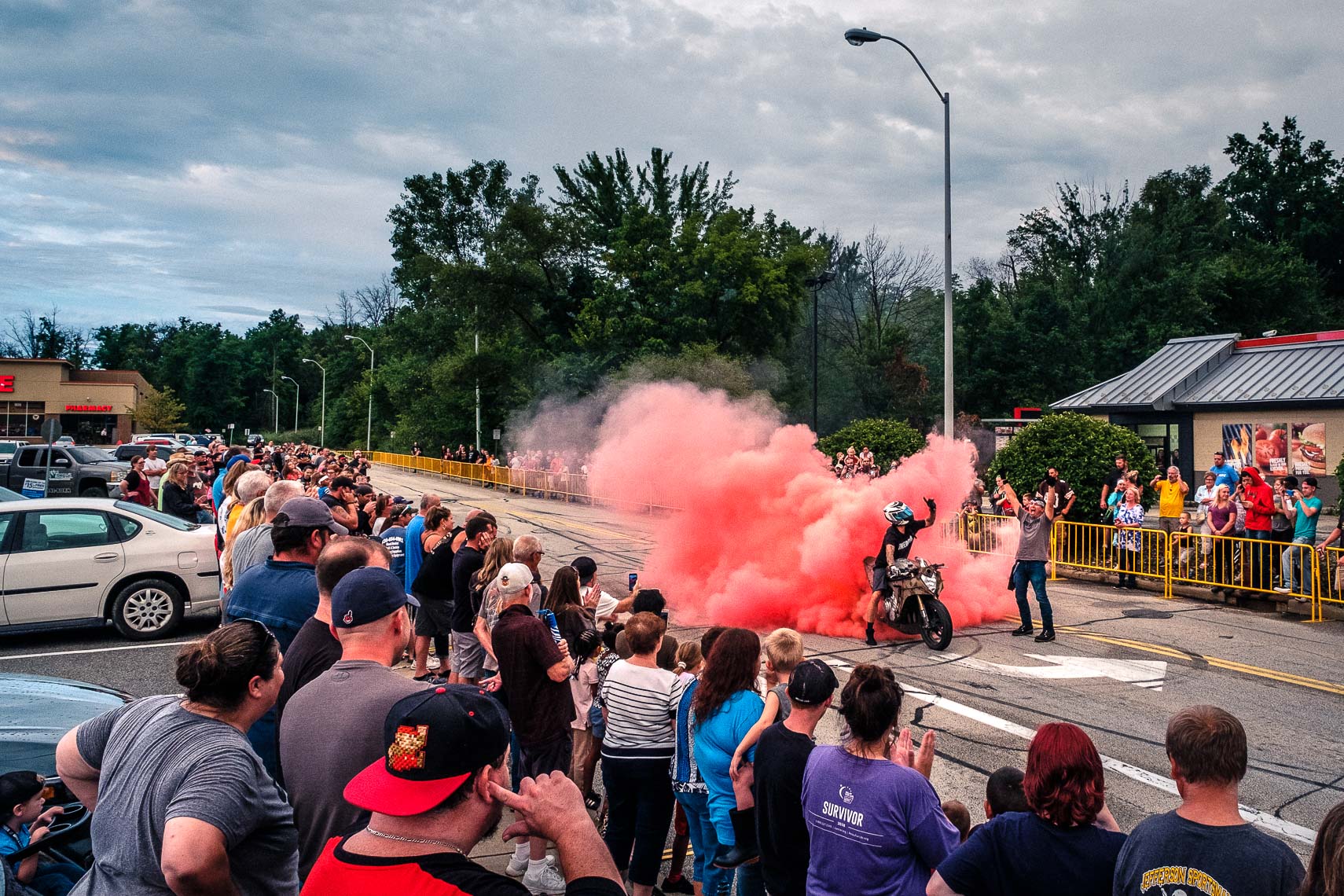 street fair motorcycle burnout pink smoke ohio